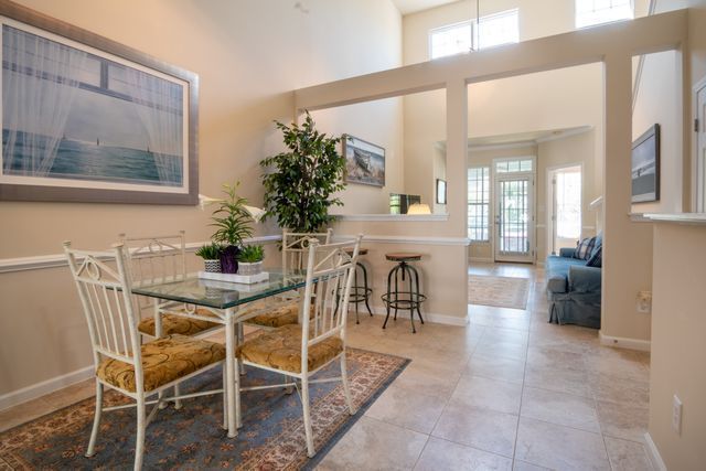 dinning room furniture
